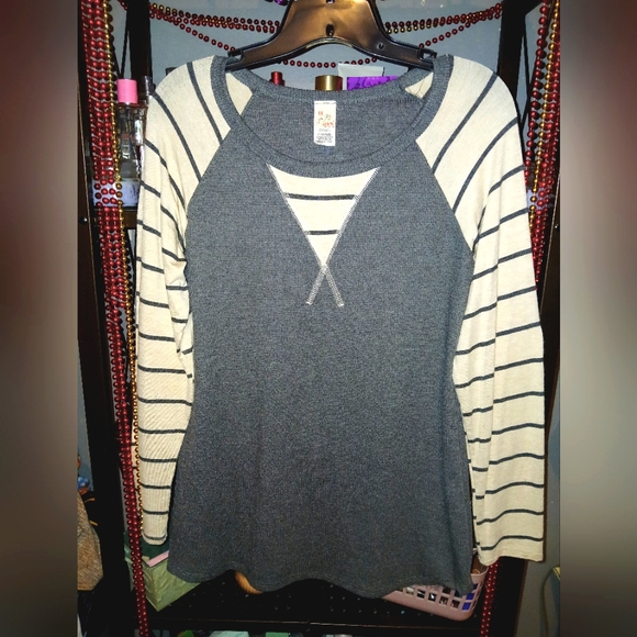 🎆🎈BUY 1 GET 1 FREE SALE💥NWOT 7th Ray Waffle Knit/Ribbed Striped Top - Picture 5 of 10